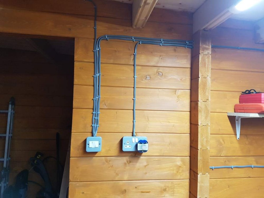 2017-08-05 20.50.23.jpg