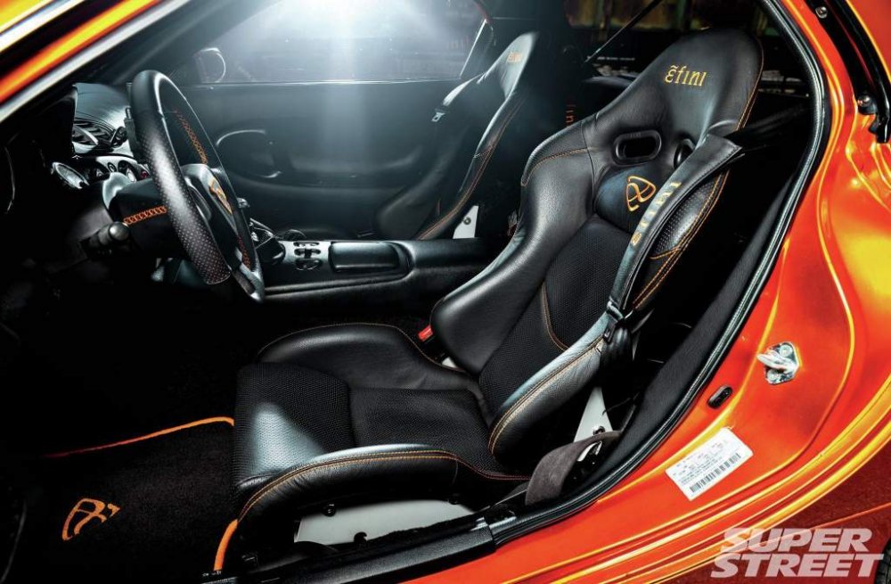 1994-mazda-rx7-bride-low-max-carbon-fiber-seats.jpg
