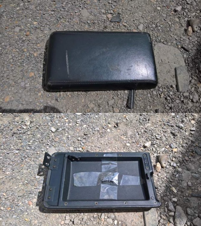 8 - Centre Console Lid.jpg