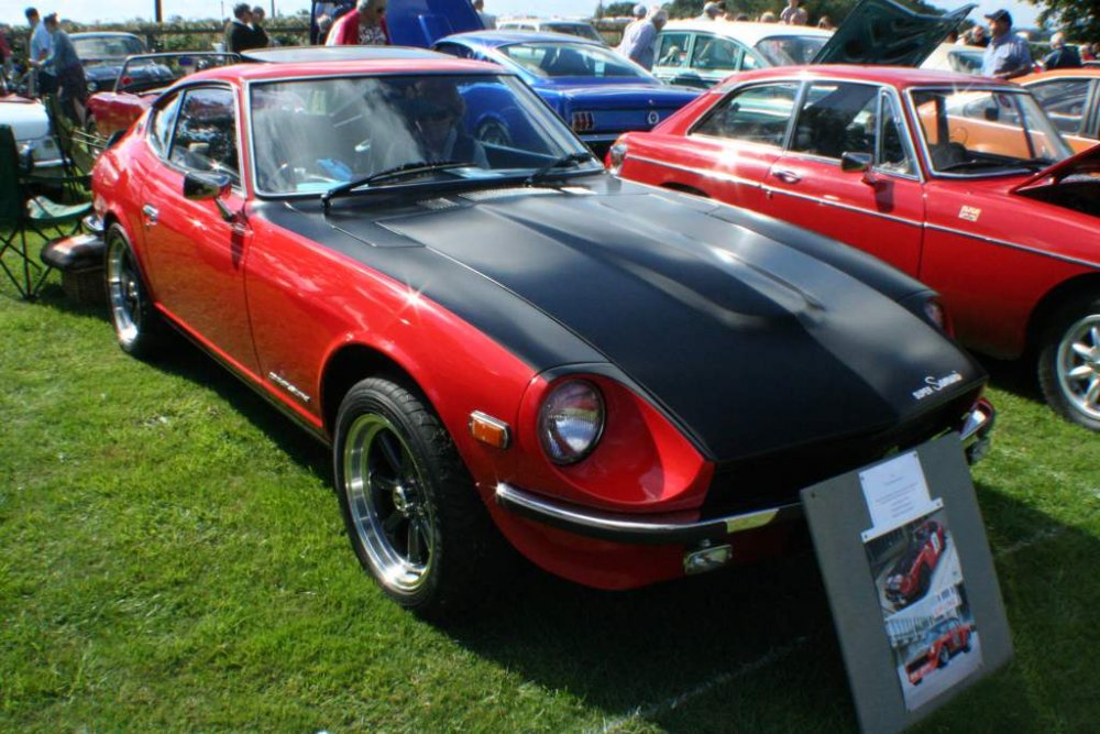 Budapest-Cars by the lake 760.jpg