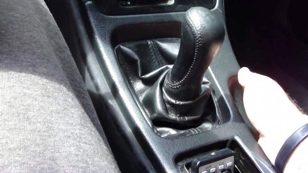 gearknob.jpg