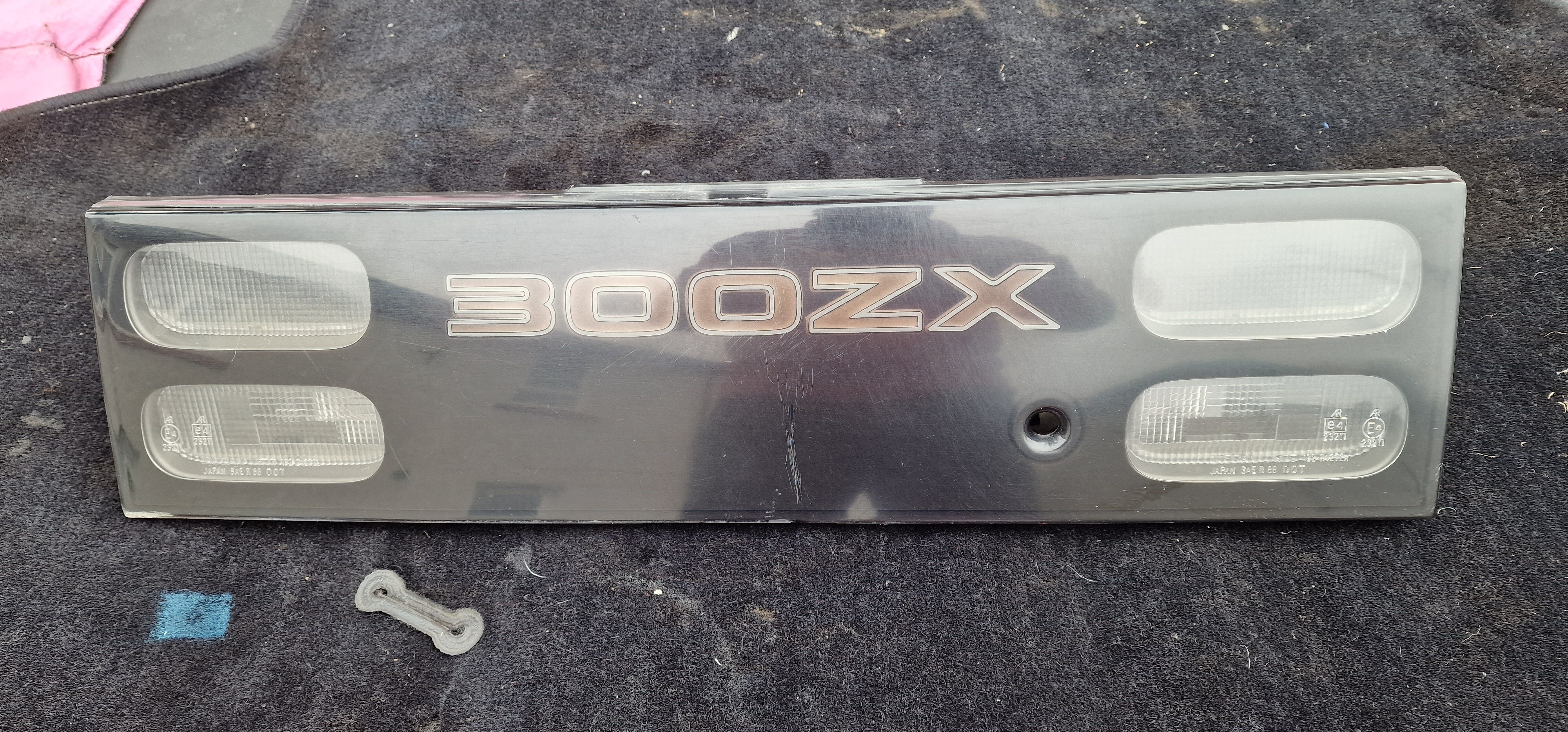 Center Light Panel (neon green)